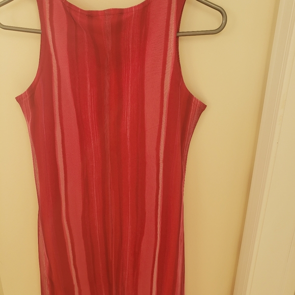 Top - Picture 2 of 3